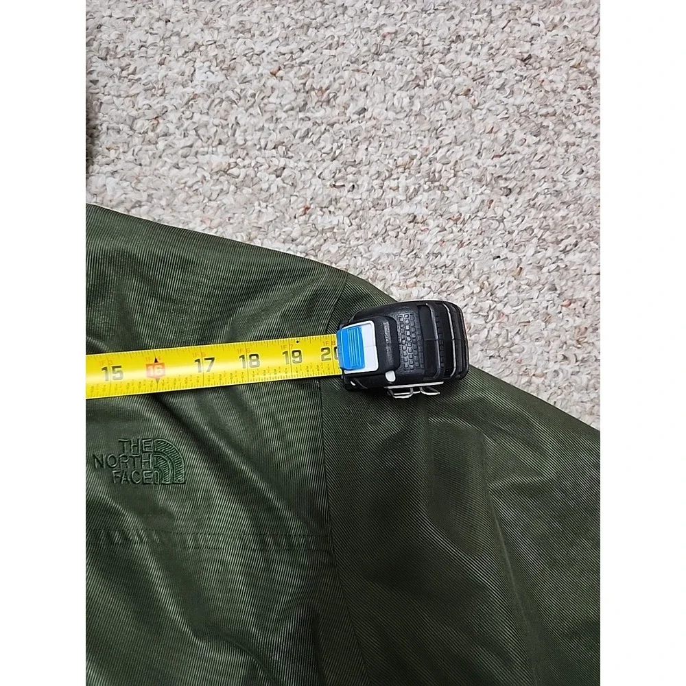 The North Face MEN'S ELMHURST TRI CLIMATE JACKET Rosin Green SIZE XL Outer Only